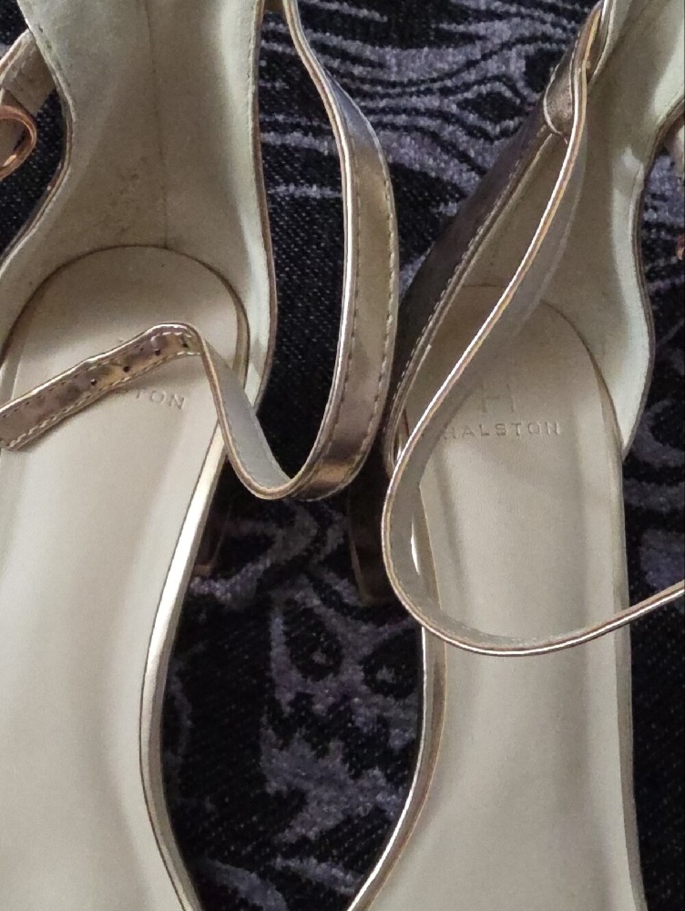 H by Halston Metallic Gold Practical Heel Open-Toe Ankle-Strap Heels Sz 8 - Picture 2 of 12